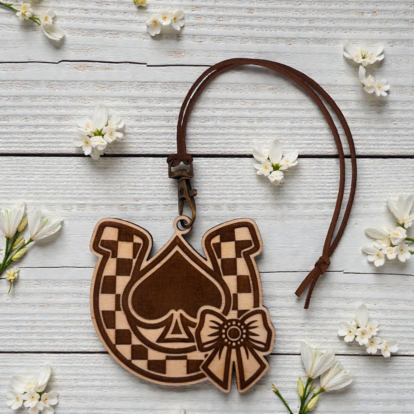 Checkered Horseshoe & Spade TimberScent