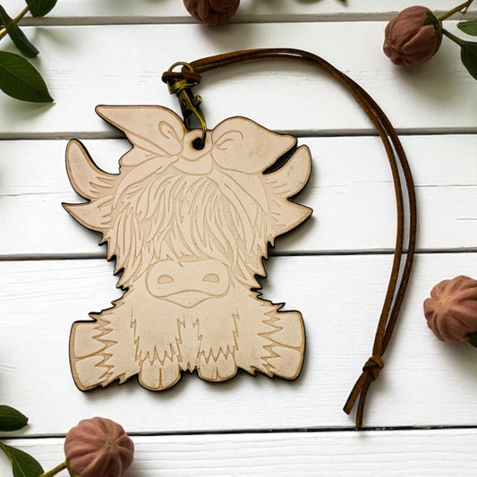 Highland Bow Cow Leather Freshie