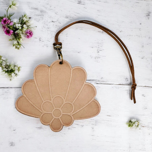 Floral Seashell Leather Freshie